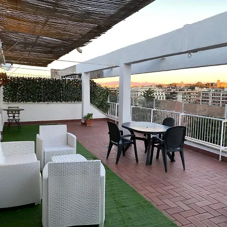 بيت للعطل La Terrazza Imperiale
